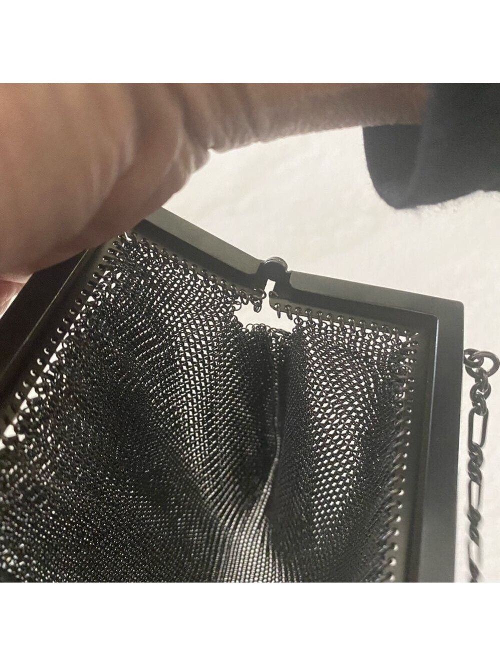 Antique German silver/ grey color mesh chains links evening purse/ clutch bag. - Picture 4 of 7